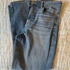 NWOT. American Eagle Light Blue Jeans Size 6